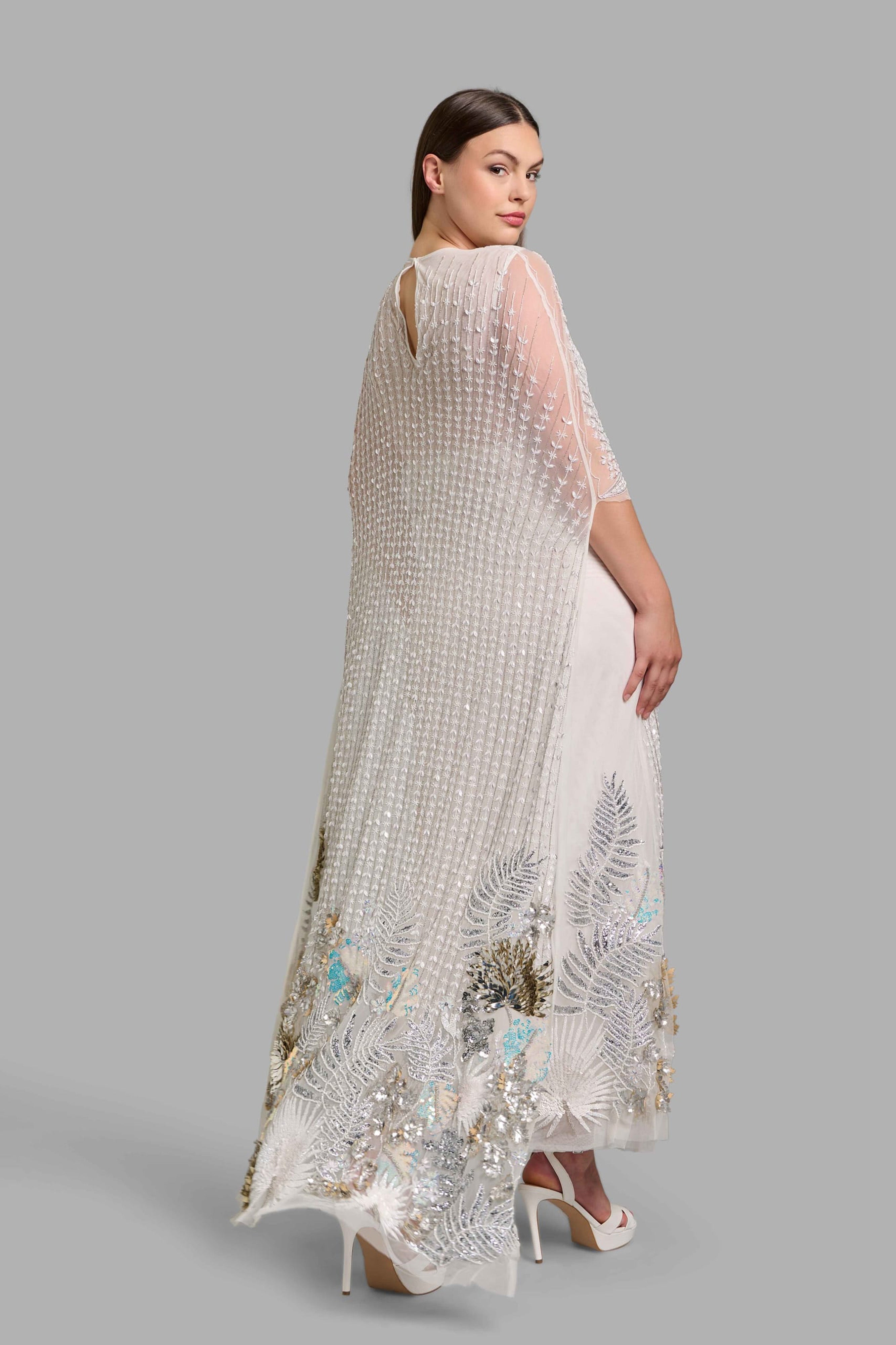 Fitted White Dress in Tulle